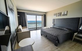 Nautilus Family Hotel